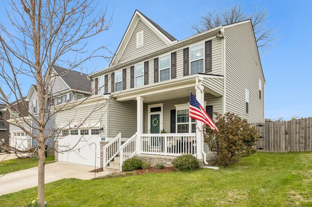 3037 Persimmon St, Columbia, TN 38401