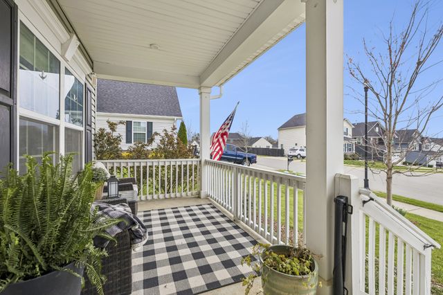 3037 Persimmon St, Columbia, TN 38401