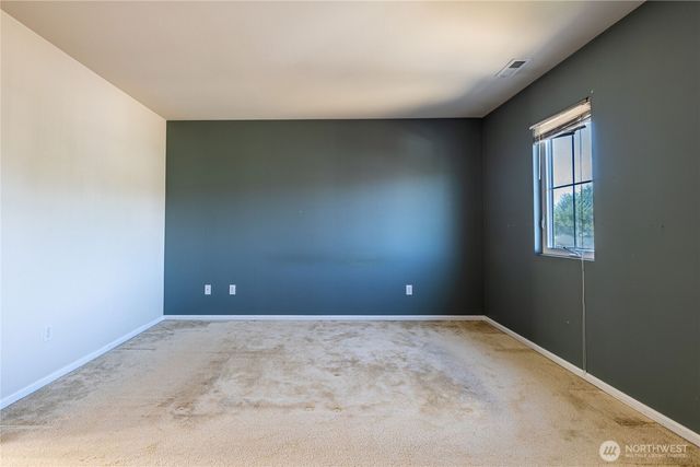 4151 69th Avenue Ct E, Fife, WA 98424