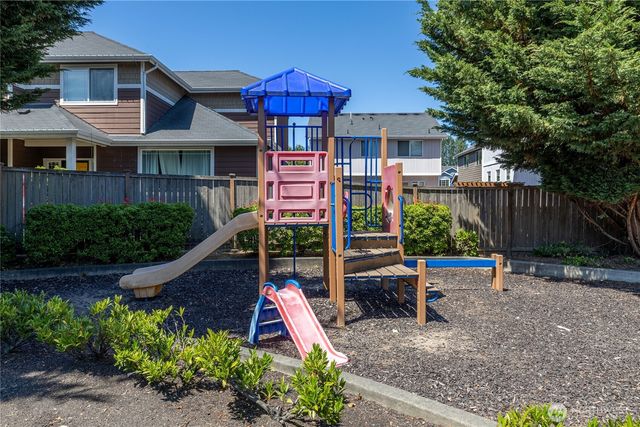4151 69th Avenue Ct E, Fife, WA 98424