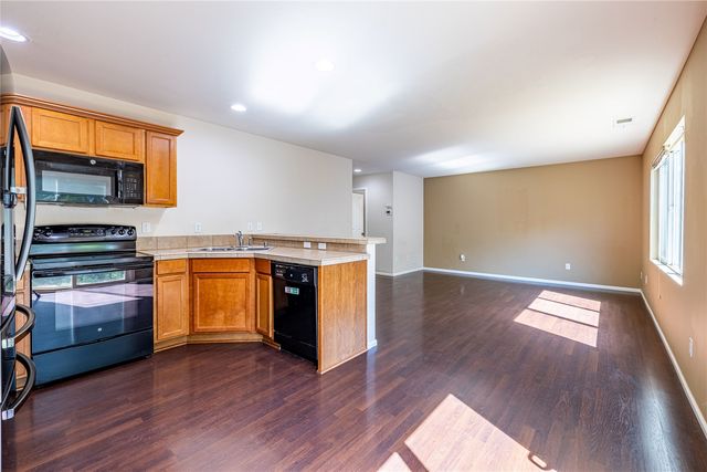 4151 69th Avenue Ct E, Fife, WA 98424