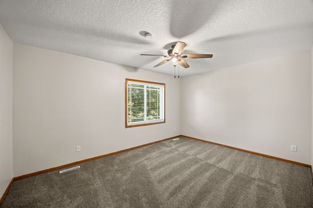 2805 NW Park Lane, Ankeny, IA 50023