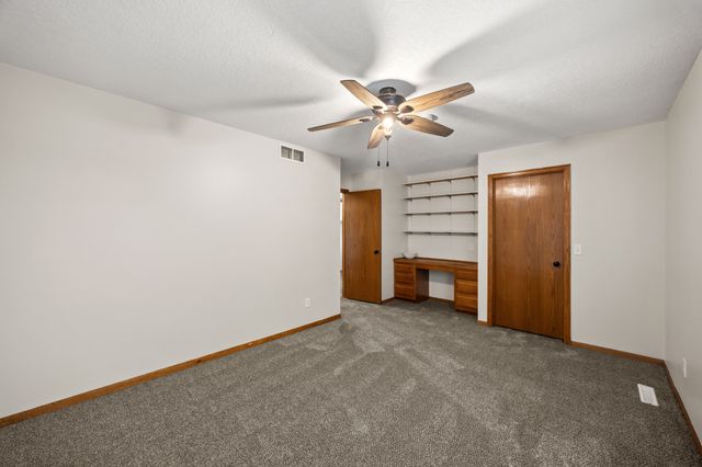 2805 NW Park Lane, Ankeny, IA 50023