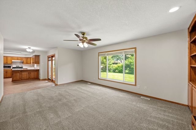 2805 NW Park Lane, Ankeny, IA 50023