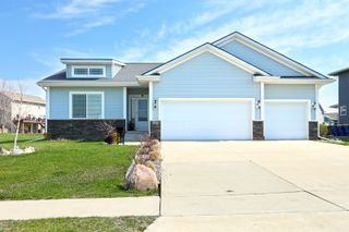 5215 Bulldog Avenue, Van Meter, IA 50261