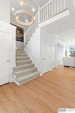 1226 Cork Drive, Papillion, NE 68046