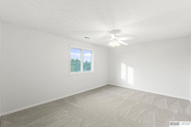 1226 Cork Drive, Papillion, NE 68046