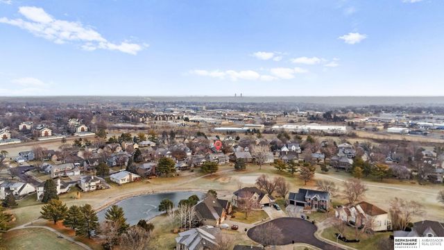 1226 Cork Drive, Papillion, NE 68046