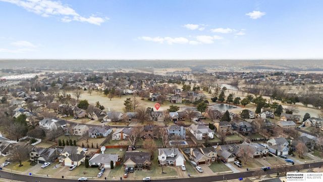 1226 Cork Drive, Papillion, NE 68046