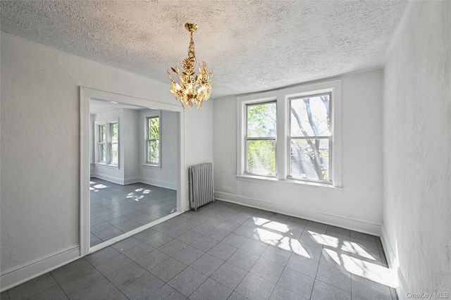 86-46 139th Street, Briarwood, NY 11435