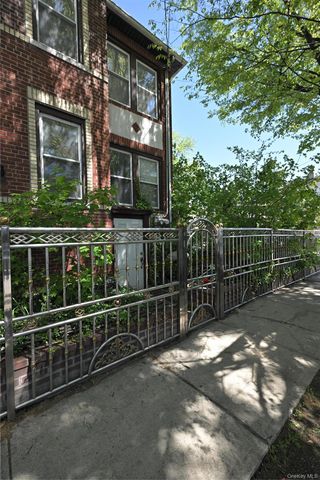 86-46 139th Street, Briarwood, NY 11435