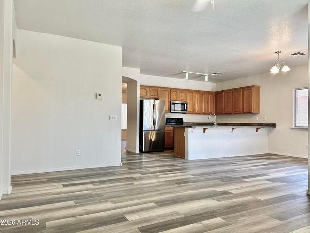 11824 W Windsor Avenue, Avondale, AZ 85392