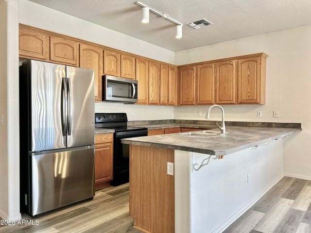 11824 W Windsor Avenue, Avondale, AZ 85392