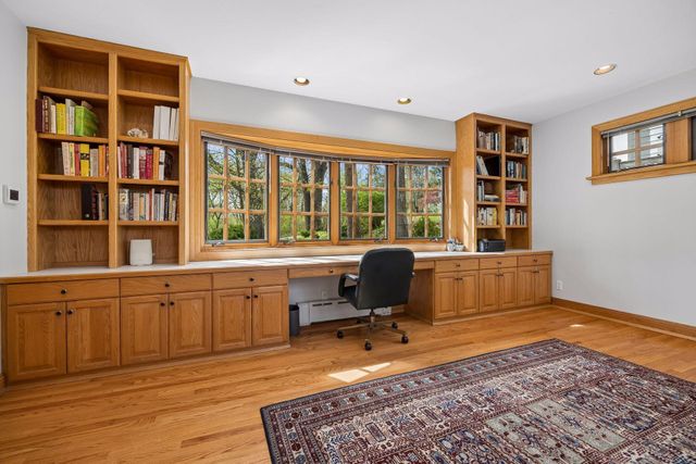 306 W Minnehaha Parkway, Minneapolis, MN 55419