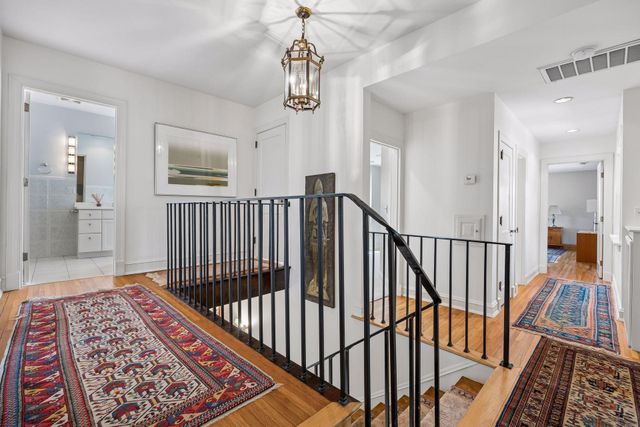 306 W Minnehaha Parkway, Minneapolis, MN 55419