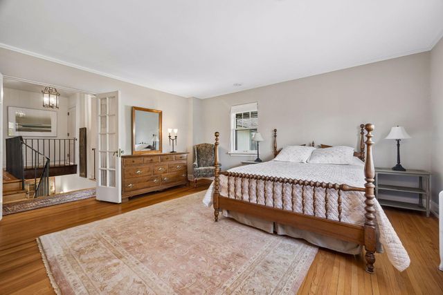 306 W Minnehaha Parkway, Minneapolis, MN 55419