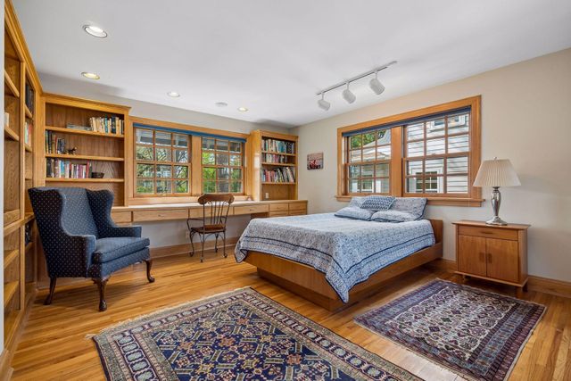 306 W Minnehaha Parkway, Minneapolis, MN 55419