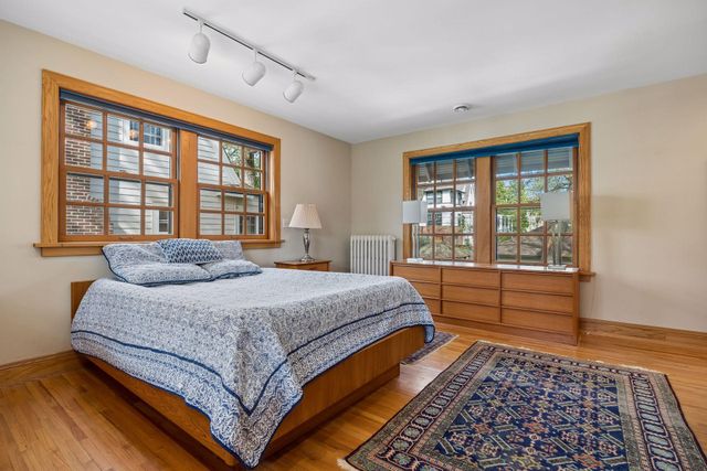 306 W Minnehaha Parkway, Minneapolis, MN 55419