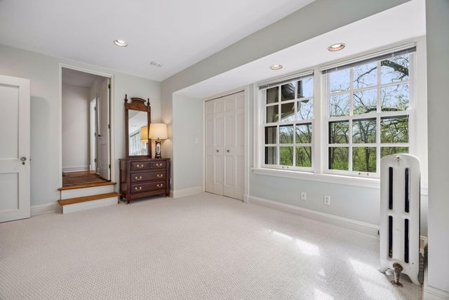 306 W Minnehaha Parkway, Minneapolis, MN 55419