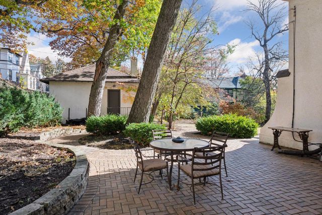 306 W Minnehaha Parkway, Minneapolis, MN 55419