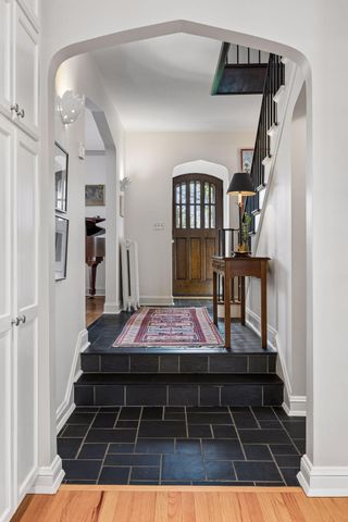 306 W Minnehaha Parkway, Minneapolis, MN 55419