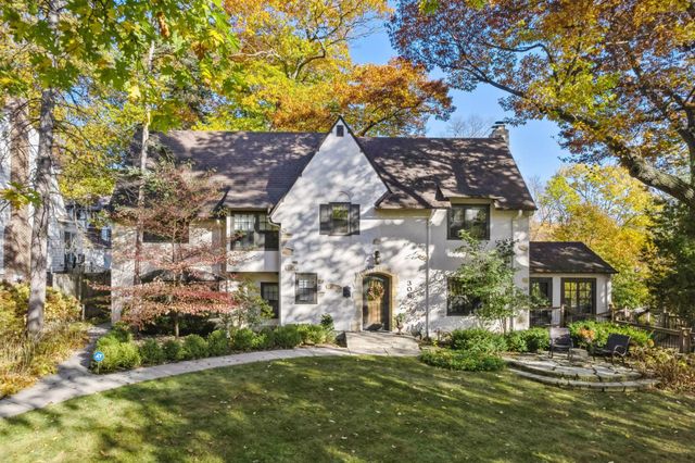 306 W Minnehaha Parkway, Minneapolis, MN 55419