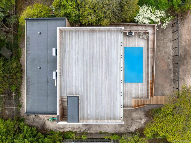 18 Ocean Bay Boulevard, Ocean Beach, NY 11770