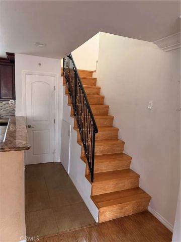 345 W Acacia, Glendale, CA 91204