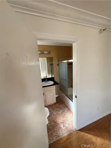 345 W Acacia, Glendale, CA 91204