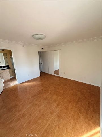 345 W Acacia, Glendale, CA 91204