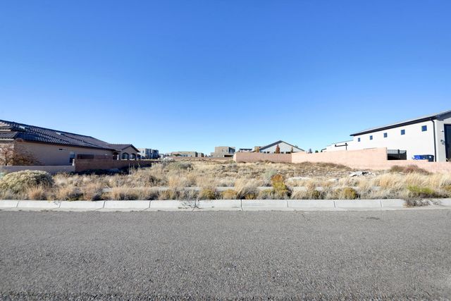 6535 Azor Lane NW, Albuquerque, NM 87120