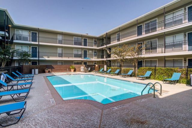 2825 Bellefontaine Street 225A, Houston, TX 77025