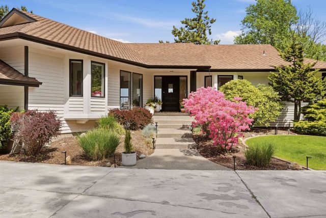 4708 S Progress Ct, Veradale, WA 99037