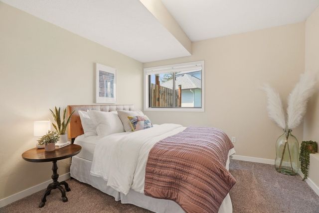 4708 S Progress Ct, Veradale, WA 99037