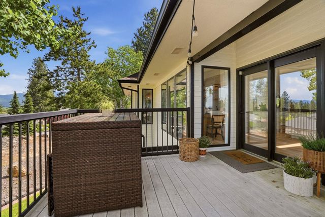 4708 S Progress Ct, Veradale, WA 99037