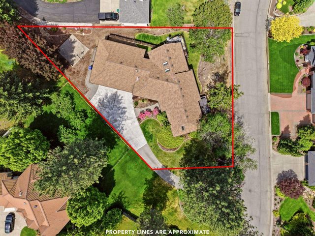 4708 S Progress Ct, Veradale, WA 99037