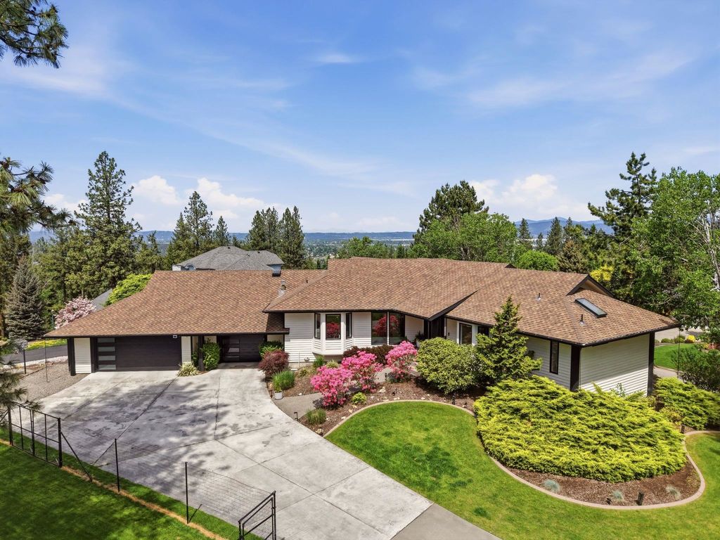 4708 S Progress Ct, Veradale, WA 99037