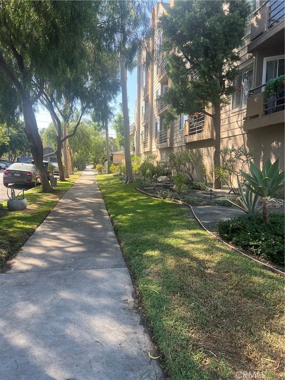 707 W 4th 7, Long Beach, CA 90802 — photo 2