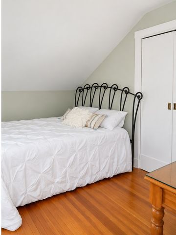 44 What Cheer Avenue, Providence, RI 02909