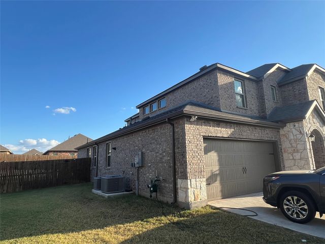4311 Shadow Drive, Forney, TX 75126