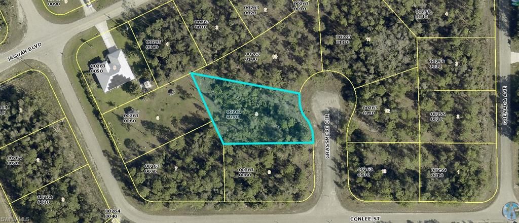 842 Grassmere CIR, LEHIGH ACRES, FL 33974 — photo 2