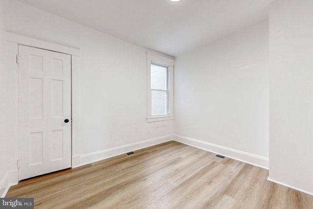 2320 LEXINGTON ST, Baltimore, MD 21223
