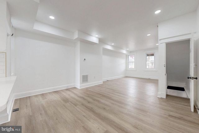 2320 LEXINGTON ST, Baltimore, MD 21223