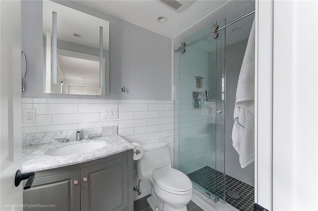 4 Evarts Street, Newport, RI 02840