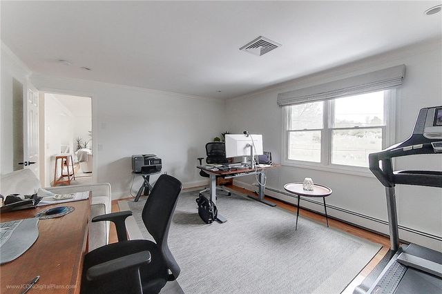 4 Evarts Street, Newport, RI 02840