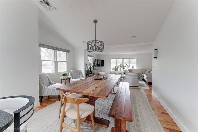 4 Evarts Street, Newport, RI 02840