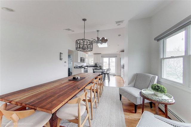 4 Evarts Street, Newport, RI 02840