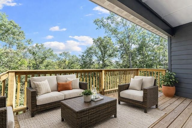 41 Pickering Drive, Bella Vista, AR 72714