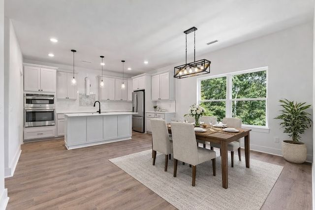 41 Pickering Drive, Bella Vista, AR 72714