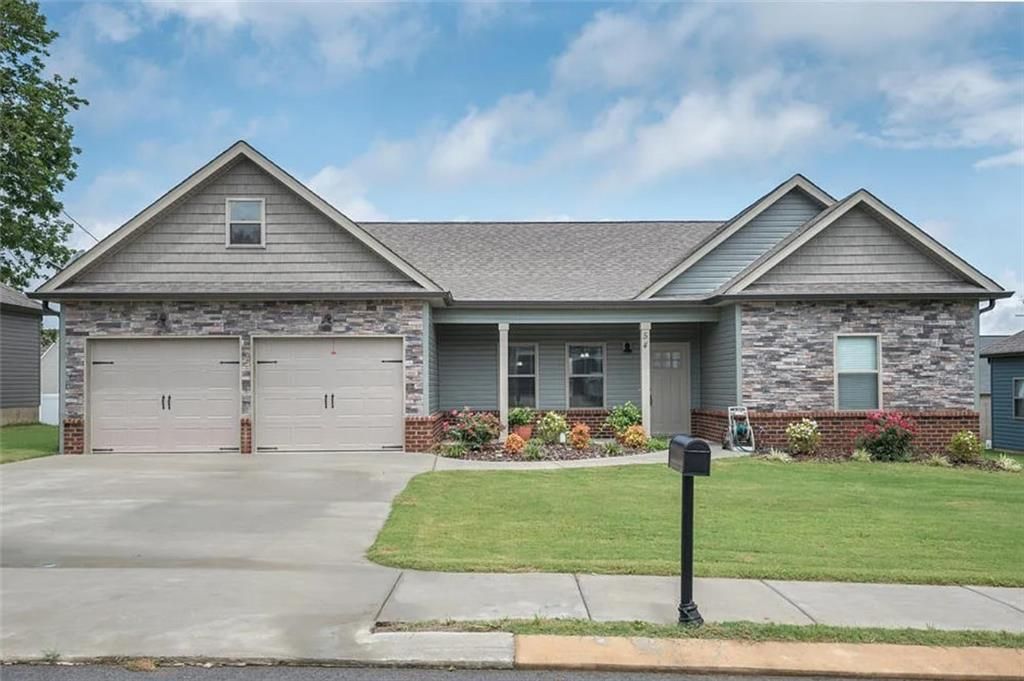 54 Franklin Circle, Fort Oglethorpe, GA 30742